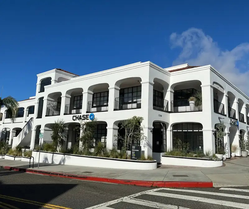 Chase bank commercial project on sunset blvd in los angeles, ca